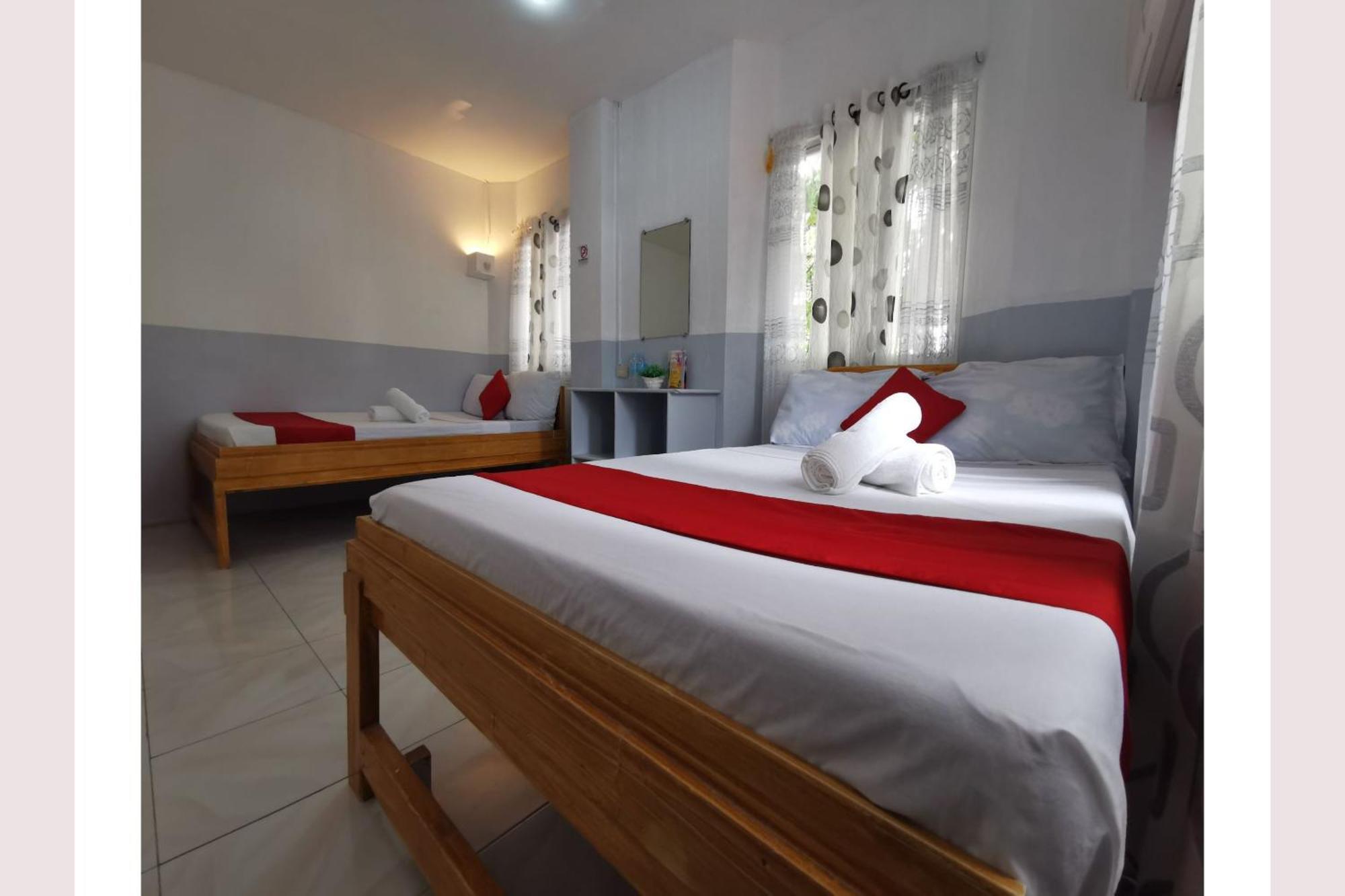 Oyo 449 Sunrise 888 Hotel Oslob Luaran gambar