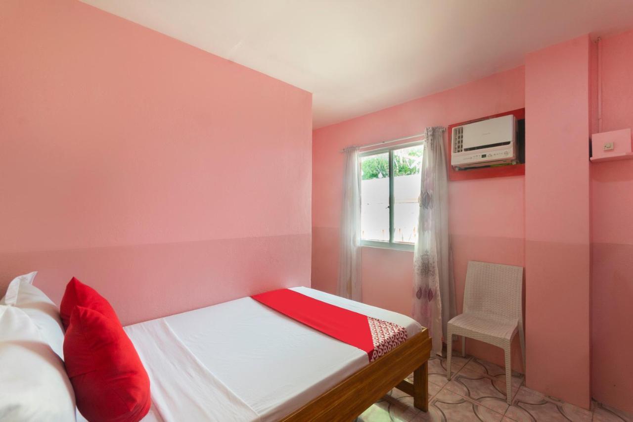 Oyo 449 Sunrise 888 Hotel Oslob Luaran gambar
